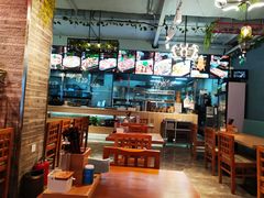 -哇蛙牛功夫面渝都料理(龙阳广场店)