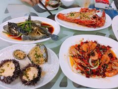 -小辣妹川味海鲜加工店(第一市场椰风巷店)