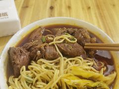 -易毛特色牛肉面(解放碑步行街店)