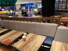 大堂-食悦天美食广场(西安CityOn熙地港购物中心店)