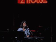 -TZ House音乐现场(来福士中心店)