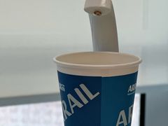 -瑞尔齿科(南京东路名人诊所)