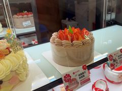 -花花卷卷·鲜食蛋糕(泉屋店)