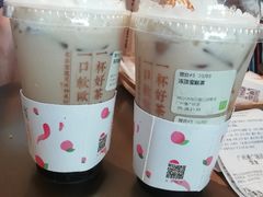 -奈雪的茶(漫广场店)