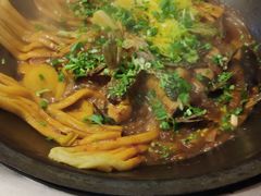 -人民公社铁锅炖·东北菜(卫国道店)