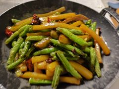 -天天向上素食餐厅(五台山店)