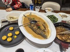 -鱼痴渔醉·食鲜集(月亮湾店)