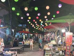 -东南亚风情赶摆街夜市