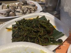 -东海岸人工湖美食村