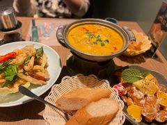 -安南越南餐厅(青岛万象城店)