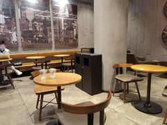 大堂-星巴克臻选(深圳金光华店)