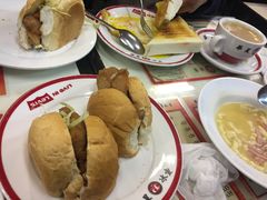 特色猪扒包-华星冰室(湾仔店)