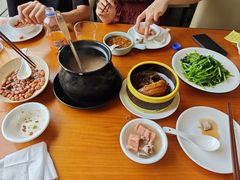 -莲餐厅·湖北菜·藕汤是头牌(愚园路店)