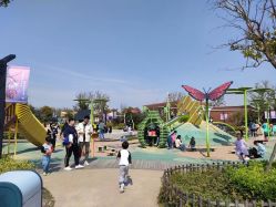 -季高兔窝窝亲子园(上海薰衣草公园店)