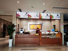 -郑庄脂渣海鲜楼(九水路店)