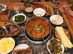 -老凯里苗岭酸汤鱼酸汤牛肉(百里杜鹃路店)