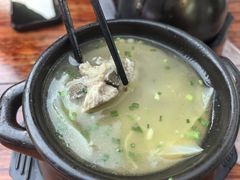 -渝龙记罐罐米线(中央城店)