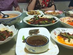 -洪霞餐馆