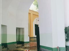 -艾提尕尔清真寺