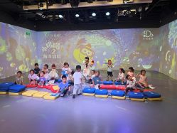 -小鸡哆哆故事屋·儿童乐园(嘉里城店)