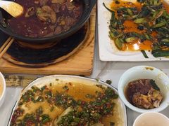 -洪平血旺椒麻鸡雅鱼饭店(熊猫大道店)