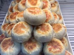 鲜肉月饼-长发西饼(临顿路店)