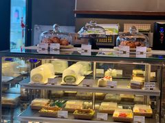 面包甜点陈列柜-DECAMERON十日谈(卓悦汇店)