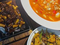 -外婆私房菜(新亚百货店)