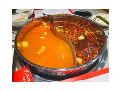 鸳鸯锅底-成都玉林串串香(世纪港湾店)
