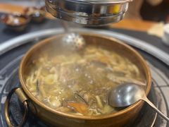 -阿山卓·野生菌火锅·纳西火塘烤肉