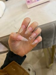 -Fanni美甲美睫皮肤管理