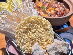 -黄小串·烤串海鲜涮牛肚(升龙广场店)