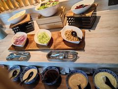 -万荟轩海鲜·粤式点心自助餐厅(蓝海风万怡酒店)