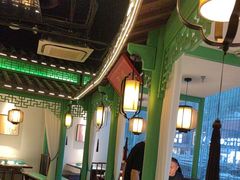 -荷塘秋月·本帮江浙菜(国权路店)