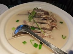 -荷塘秋月·本帮江浙菜(国权路店)