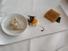 松露海斑鱼饺配千层姜汁糕-广州塔晖粤轩中餐厅