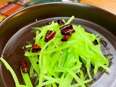 -云海肴·汽锅鸡·云南代表菜(天山百盛优客店)