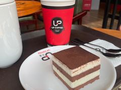 -西西弗书店&矢量咖啡(凯德晶萃广场店)