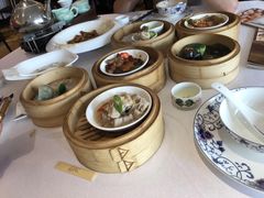 -景月阁空中食府(希尔顿酒店)