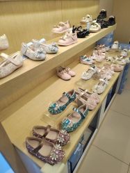 -孩子王(云龙万达店)