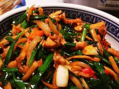 大蒜炒咸肉-曾家厨房·新徽菜(九华山路店)