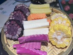 -三个椰子·现砍椰子鸡(金源CBD店)
