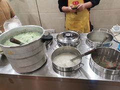 -舒小笼松针小笼包