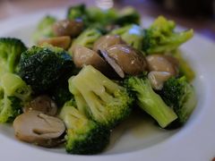 草菇西兰花-烤肉宛饭庄(南礼士路店)