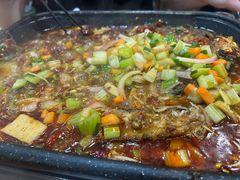 -鱼众不同·鸡公煲·烤全鱼(国顺路店)