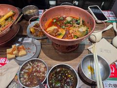 -成都你六姐·牛肉冒菜(城市集市合生汇店)