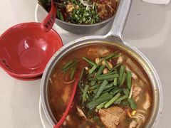 -铁锅哥米线