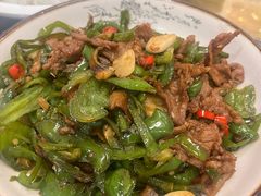 -湖南人家湘菜馆(镇江路店)
