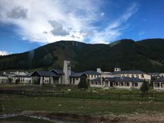 -喀纳斯鸿福生态度假酒店