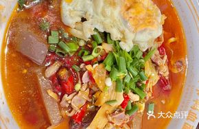 Duck Blood and Chicken Offal with Mung Bean Noodles